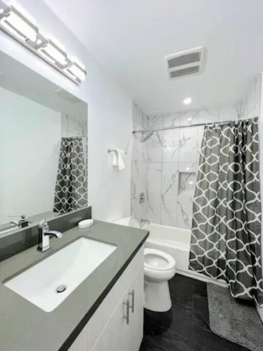4Br Townhouse In Koreatown 洛杉矶 外观 照片